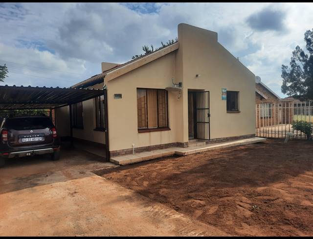 2 bed property to rent in MMABATHO UNIT 14